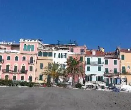 Διαμέρισμα La Casetta Nel Caruggio Celle Ligure